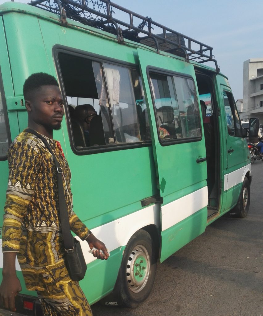 Article : Tôkpa-Tôkpa (bus), attention la conduite dérange !