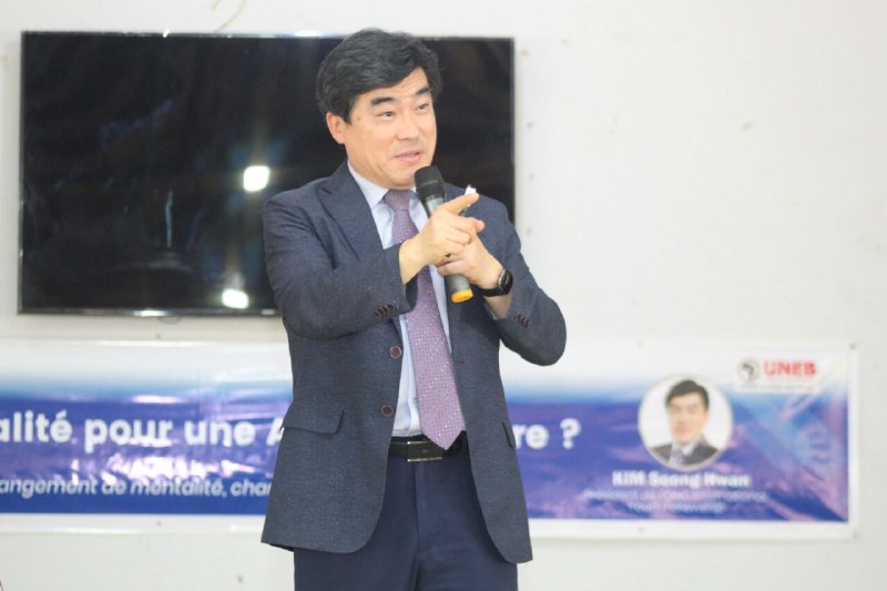 Kim Seong Hwan, Président de l’Ong International Youth Fellowship, communicateur principal du thème: Quelle opportunité pour une  année prospère ?